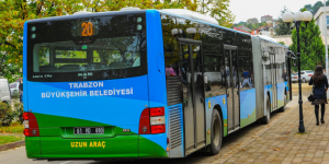 TRABZON BÜYÜKŞEHİR’DEN ULAŞIM KARARI! Ortaokul öğrencilerine de artık ücretsiz