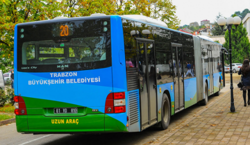 TRABZON BÜYÜKŞEHİR’DEN ULAŞIM KARARI! Ortaokul öğrencilerine de artık ücretsiz