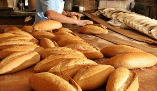 SOFRAMIZIN BAŞTACI EKMEĞİMİZ SÜREKLİ AZALIYOR! Asgari ücretle geçen yıl 1412 ekmek alınabiliyorken yeni zamla bu sayı 733’e inecek