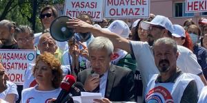 “EMEK BİZİM SÖZ BİZİM” DİYEN DOKTORLAR TRABZON’DA İŞ BIRAKTI