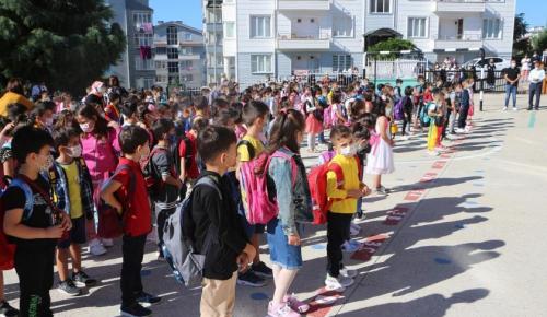 BESLENME VE OKUL: Yoksulluğun ağırlığı altında her 4 çocuktan biri okula aç gidiyor