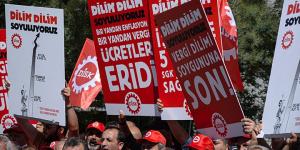 ASGARİ ÜCRETLİLER ÜLKESİ OLDUK! 2023’de Hükümet ne isterse o olacak. Ücretler, memur maaşları ve emekli aylıkları ne olacak? Görmezden gelmek büyük tehlike!