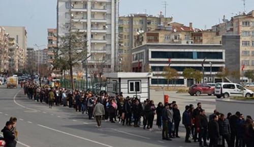 YÜREK YAKAN İŞSİZLİK TABLOSU: İşsiz sayısı 7 milyon 515 bin kişiye ulaşıyor.