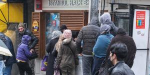 EKONOMİ BÜYÜYOR | Emeği ile çalışanlar değil Faiz lobisi!…