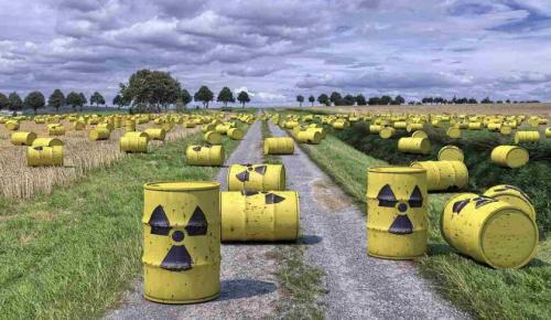 Halk SAĞLIĞI UZMANI DR. AHMET SOYSAL: Nükleer tehdit adım adım büyüyor