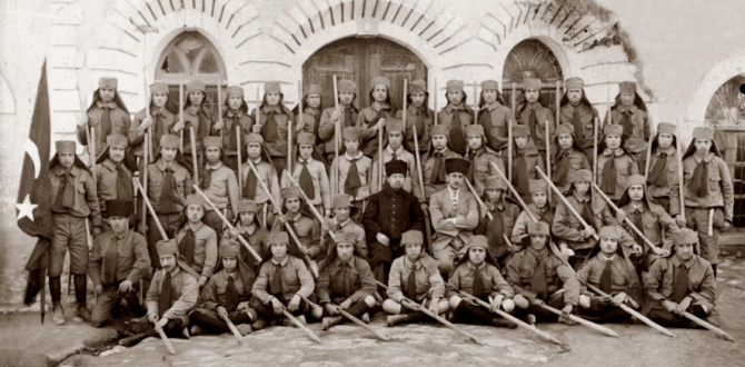TRABZON LİSESİ VE ÇANAKKALE DENİZ ZAFERİ: Tüm öğrencileri şehit düştü… .