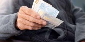 EMEKLİLER EK ZAM TALEBİNDE ISRARCI: ‘Yüzdeli zamlarla refah artırmak mümkün değil’