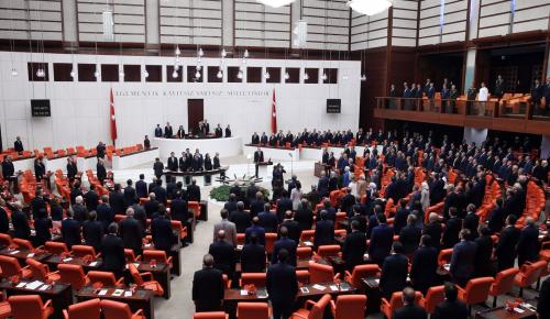 HALKIN DEĞİL SARAY’IN BÜTÇESİ | Halkın yararına olan teklifler reddediliyor
