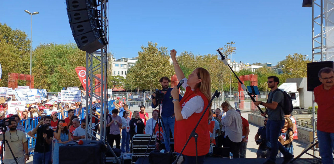 DİSK GENEL BAŞKANI ÇERKEZOĞLU: Emeklilerin bir saat bile bekleyecek tahammülü kalmadı