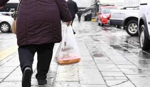 4 KİŞİLİK BİR AİLENİN AYLIK GIDA HARCAMASI 5 KATINA ÇIKTI | Yoksulluk sınırı 43.000 lirayı aştı!