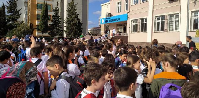 MİLLİ EĞİTİM BAKANI YUSUF TEKİN SINIF GEÇMEDE YENİ DÜZENLEMEYİ DUYURDU: Türkçe ortalaması 70 olmayan geçemeyecek