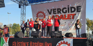 DİSK’DEN ‘VERGİ’DE ADALET’ MİTİNGİ: “Kaşıkla verdiklerini kepçeyle geri alıyorlar”