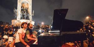 YENİDEN KURULUŞUN KİTLESİ GEZİDE ORTAYA ÇIKTI | Cumhuriyet’in 100 yıllık yolculuğundaki kritik siyasi dönemeçleri ve yeniden kuruluş imkanları