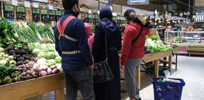 TÜRK-İŞ ŞUBAT AYI VERİLERİNİ AÇIKLADI | Yoksulluk sınırı 53.000 liraya yaklaştı, gıda enflasyonu beş ayın zirvesinde!
