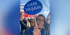 ANNEANNEN EYLEMDE YAVRUM!