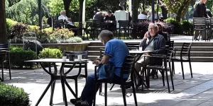 TRABZON’DA BAZI PARKLARDA ÇAY FİYATI 3 TL’YE DÜŞTÜ