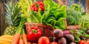 SOFRADAKİ GİZLİ TEHLİKE: 2026’nın en kirli ve en temiz besinleri açıklandı