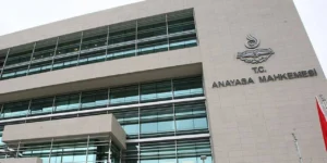 AYM’DEN SÜREKLİ İŞÇİLERE TAYİN YOLU: Tayin hakkını engelleyen düzenleme iptal edildi