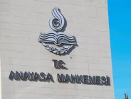 AYM, SÜRESİZ NAFAKA DÜZENLEMESİNİ İPTAL ETTİ: Erkek egemen toplumun yasal adımları
