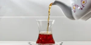 KURU ÇAY FİYATLARI TÜKETİCİNİN CEBİNİ YAKIYOR | Nedeni yaş çay alım fiyatlarına yapılan zam