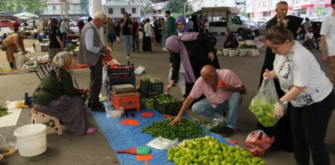 ÜCRETLER YALNIZCA AYIN SONUNU DEĞİL, Açlık sınırını da göremiyor!
